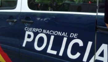 Investigan la muerte por disparos de dos hombres en plena calle de Almería