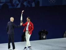 París 2024. Nadal y Zidane protagonizan el 'momentazo' de la inauguración de los Juegos Olímpicos