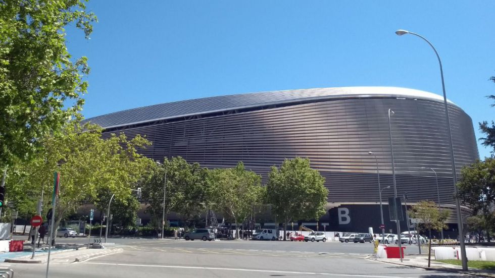 Aceptada a trámite una querella contra el Bernabéu por presunto 'delito medioambiental'