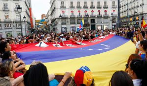 Exiliados venezolanos se manifiestan en Madrid contra el 'megafraude electoral'