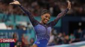 Simone Biles agiganta su leyenda olímpica: gana su sexto oro