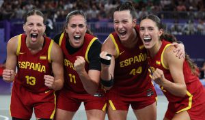 España se acerca a las semifinales en baloncesto 3x3 tras batir a Canadá