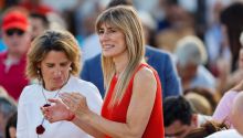 Begoña Gómez sigue los pasos de Sánchez y se querella contra el juez Peinado