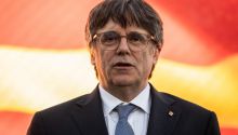 Puigdemont dispuesto a todo para reventar la investidura de Illa