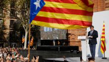 Puigdemont reaparece en Barcelona y Llarena activa la orden de detención