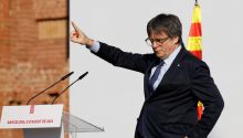 Puigdemont confirma que ya se encuentra en Waterloo tras huir por segunda vez de España