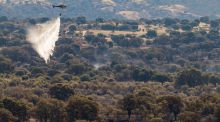 El incendio de Corbalán, en fase de estabilización, se podría dar por controlado este martes