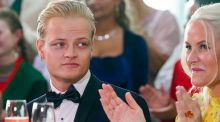 El hijo de la princesa Mette-Marit admite una agresión 'puesto de alcohol y de coca'