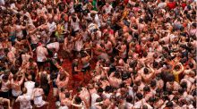 Buñol celebra con 120 toneladas de tomate una nueva edición de la Tomatina