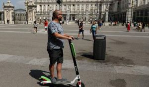 El Ayuntamiento de Madrid retira los patinetes eléctricos a partir de octubre