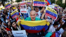 Edmundo González llama a resistir a los venezolanos congregados en el Congreso: 'No los defraudaremos'