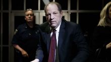 Harvey Weinstein, acusado de nuevos delitos antes de otro juicio en Nueva York