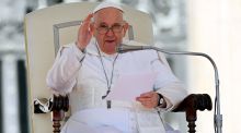 El Papa cancela su agenda por una gripe