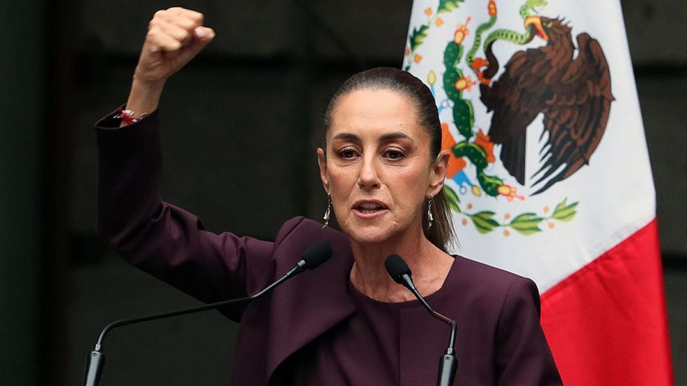 México supedita normalizar relaciones con España a celebrar una 'ceremonia de desagravio'