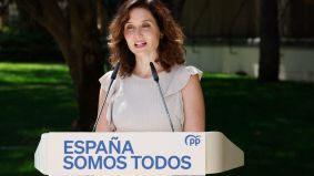 Ayuso responsabiliza al Gobierno del 'descontrol absoluto' que se vive en las fronteras