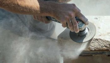 Aumentan los casos de silicosis por la piedra artificial en encimeras de cocina