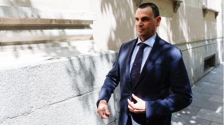 Ayuso responde a Sánchez: 'Mi pareja no va a Sol a hacer negocios, la suya sí a Moncloa'