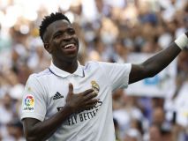 El bonito gesto de Vinicius con una niña que dejó llorando a la pequeña y a su padre