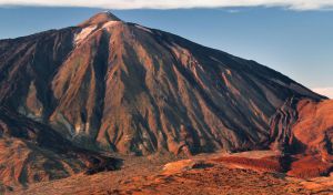 El Instituto Vulcanológico de Canarias pone calma tras el enjambre sísmico en el Teide