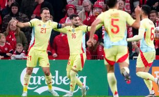España golea a sus rivales televisivos