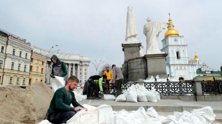 La embajada de España en Kiev sigue a la de EEUU y cierra por riesgo de ataque masivo ruso