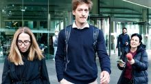El jefe de Glovo alega que cambia el modelo para evitarse conflictos legales
