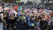 Corea del Sur destituye al presidente por declarar la ley marcial