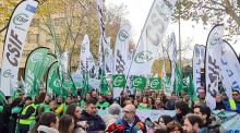 Funcionarios exigen a Sánchez que intervenga para no perder la cobertura sanitaria