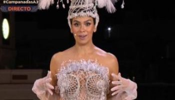 El look de las campanadas de Cristina Pedroche: un vestido de 8.500 cristales de leche materna