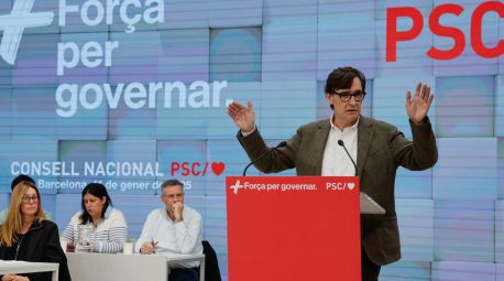 Illa asegura a ERC y Comuns que cumplirá 'íntegramente' los acuerdos de investidura