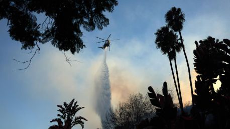 Los incendios arrasan Los Ángeles: 13 desaparecidos y 15.000 hectáreas quemadas