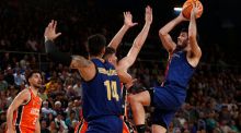 ACB. El Barcelona se asegura el billete copero y el Madrid vuelve a ganar