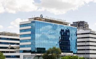 BMW multiplica por dos sus ventas eléctricas