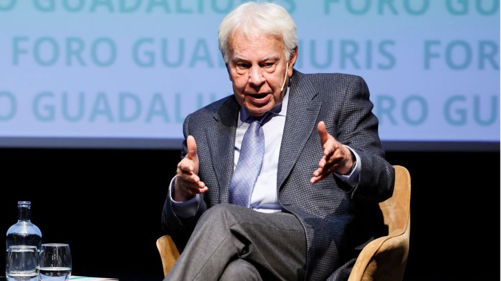 Felipe González: 'El más progresista de todos es Puigdemont, que es el que más progresa'