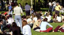 El número de jóvenes que viven en pareja en España es el más bajo en medio siglo