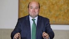 Ortuzar renuncia a la reelección como presidente del PNV y despeja el camino a Esteban