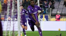 Serie A. La Fiorentina sonroja al Inter y hace un favor al Nápoles