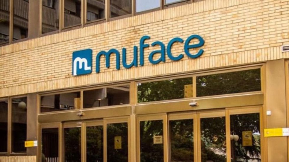 El Gobierno lanza una nueva licitación de Muface por 4.429 millones de euros