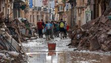 El Gobierno regularizará a 26.000 migrantes afectados por la dana
