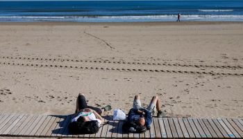 El tiempo: la semana comienza con estabilidad en la Península y Baleares