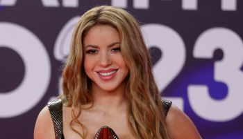 Shakira, dada de alta tras ser hospitalizada por dolor abdominal