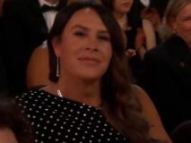 Las bromas del presentador de los Óscar sobre Karla Sofía Gascón