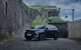 Probamos el DS7 AWD en la montaña