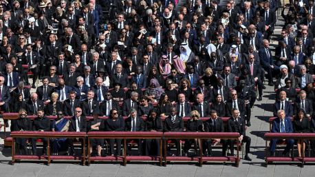 Trump, Zelensky, Lula, Milei y otros líderes mundiales asisten al funeral del Papa
