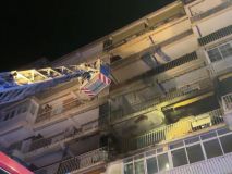 Un aparatoso incendio en Móstoles obliga a evacuar un edificio