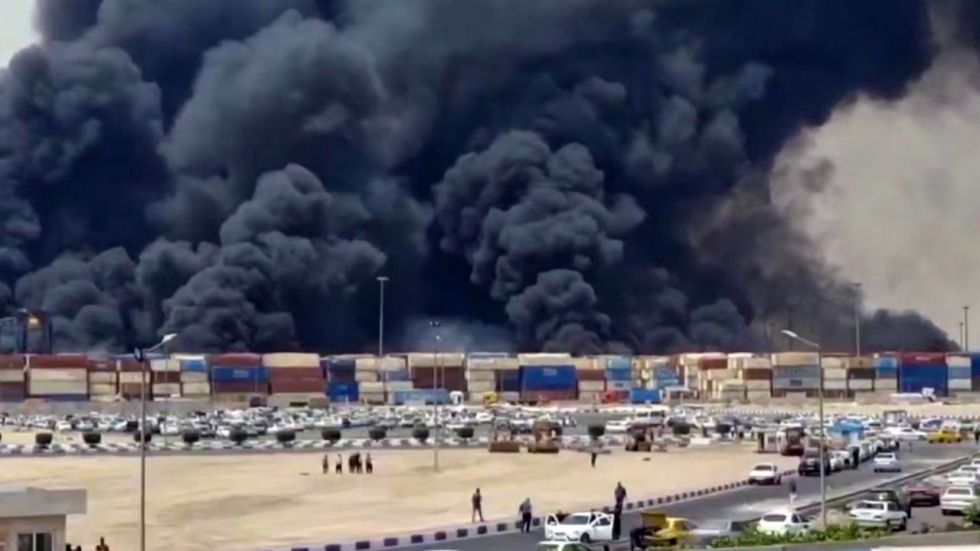Al menos 28 muertos y más de 800 heridos por la masiva explosión en un puerto de Irán