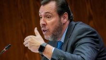 Puente pide a los militantes del PSOE 'responder más' ante casos como el de Ábalos
