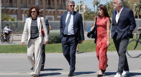 Feijóo pide que al apagón eléctrico no se sume un 'apagón informativo' del Gobierno