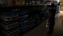 Cierres en supermercados por el apagón eléctrico generalizado