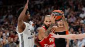 Euroliga. Olympiacos elimina al Madrid imponiéndose en un partidazo